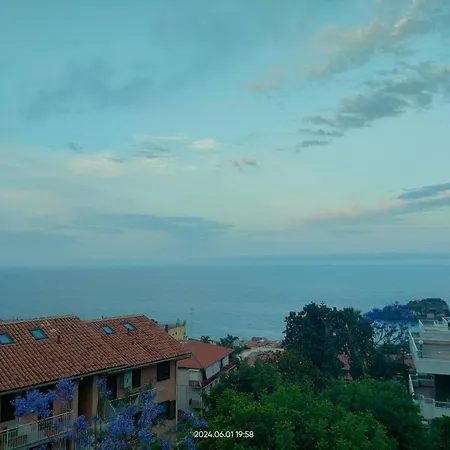 La Collina Di Trezza * Aci Trezza